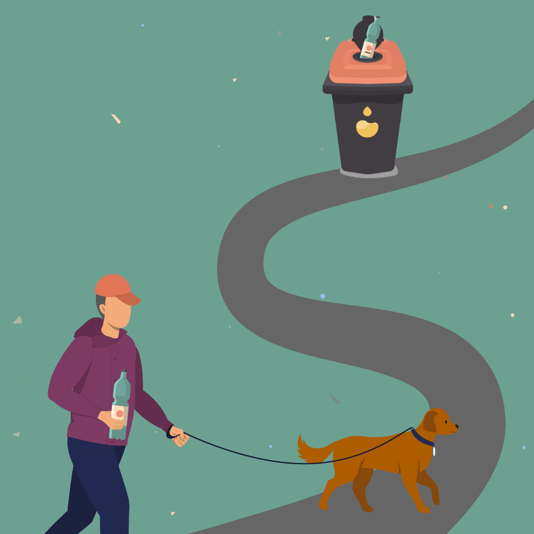 Grafika rysunkowa przedstawiająca mężczyznę, trzymającego w ręce butelkę PET, w drugiej ręce smycz, na której jest pies. Mężczyzna idzie drogą, która prowadzi do kosza do segregacji oleju jadalnego.